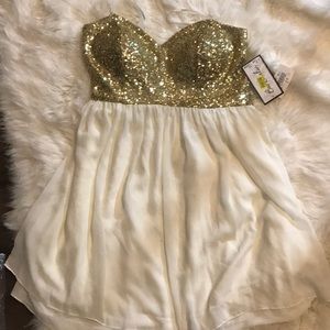 White hoco/formal dress